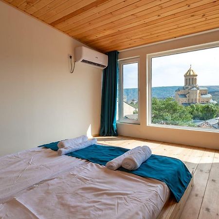 Giorgi'S Apartment تبليسي المظهر الخارجي الصورة