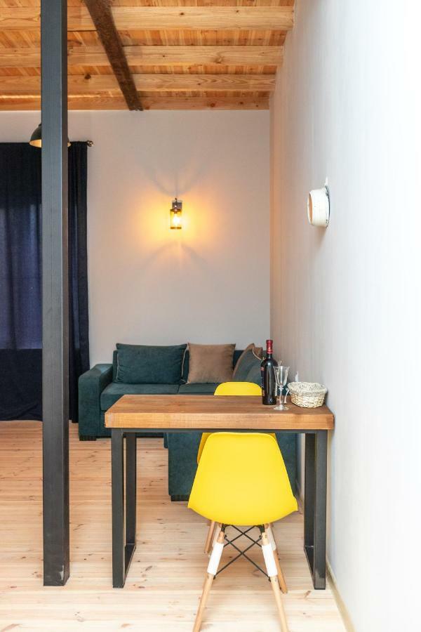 Giorgi'S Apartment تبليسي المظهر الخارجي الصورة