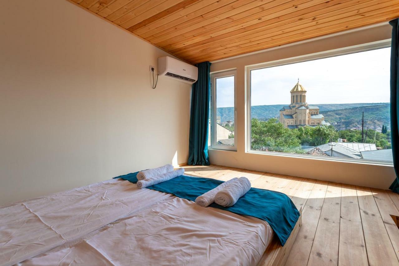 Giorgi'S Apartment تبليسي المظهر الخارجي الصورة