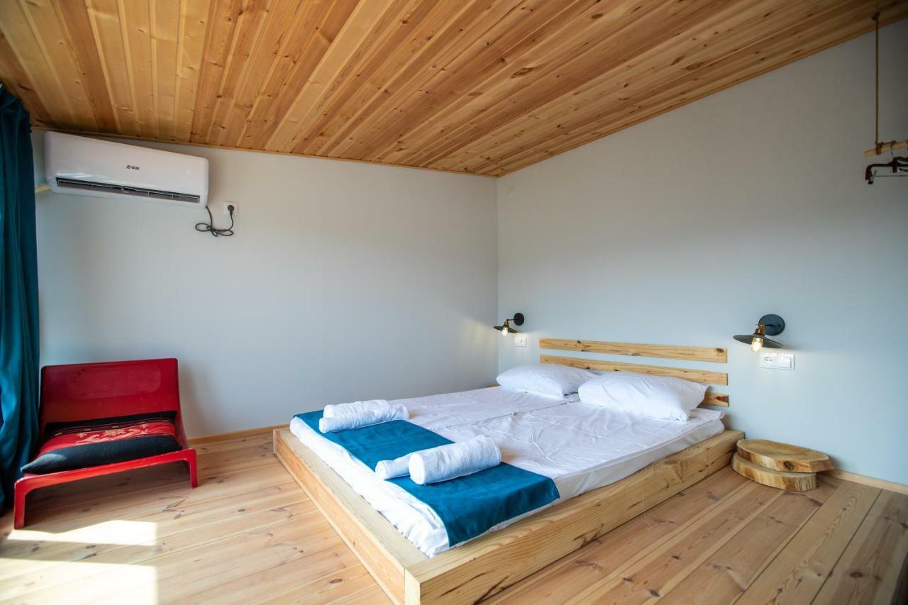 Giorgi'S Apartment تبليسي المظهر الخارجي الصورة